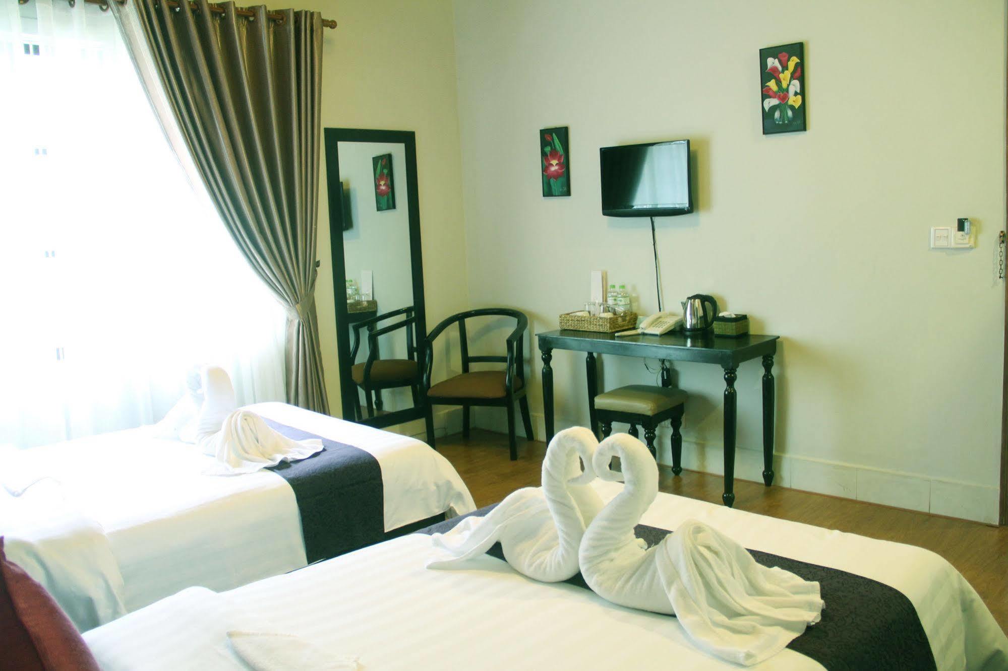 Cozy Boutique Hotel Phnom Penh Exterior foto