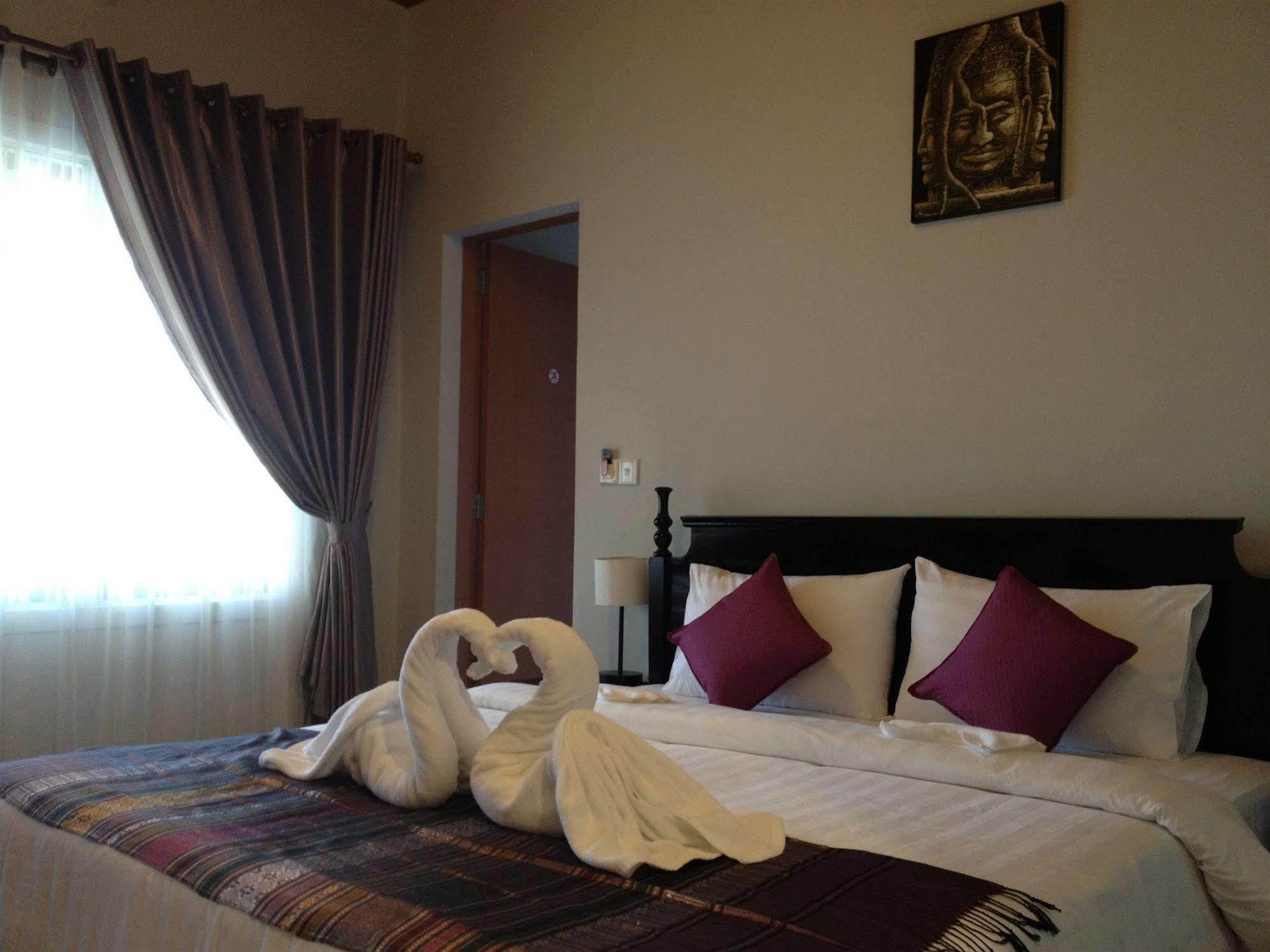Cozy Boutique Hotel Phnom Penh Exterior foto